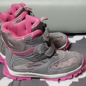 Y sz 5 Nautica boots